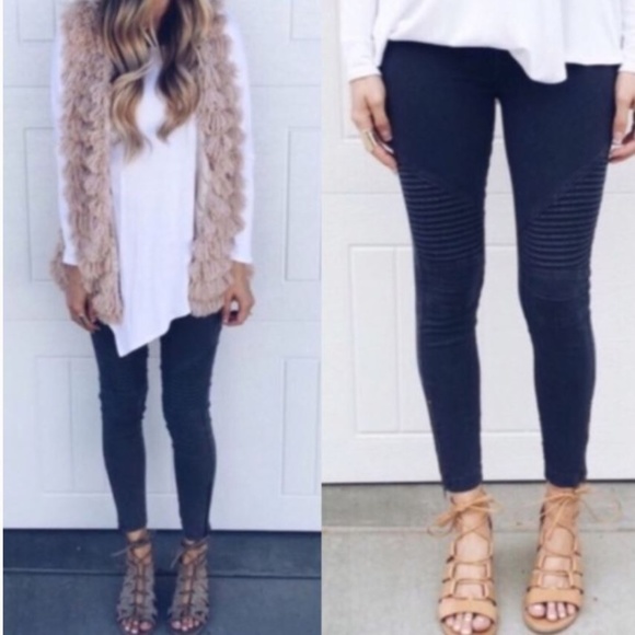 Super Flattering Navy Ankle Zip Moto Leggings - Picture 5 of 6